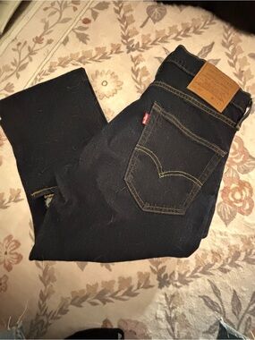 146. Levi's Midnight Blue Red Tag Jeans